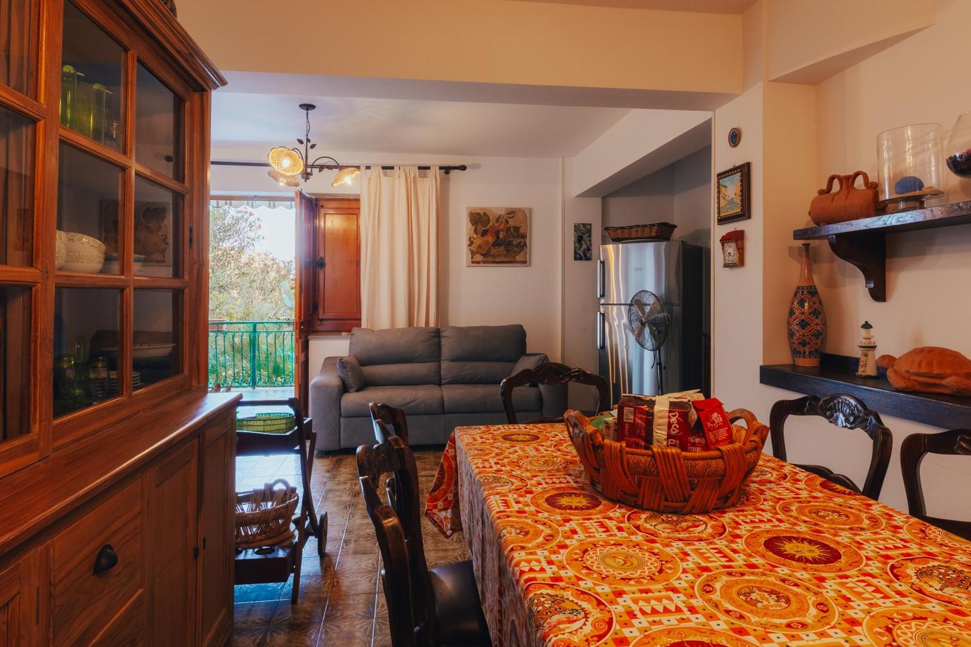 Holiday home Monia House